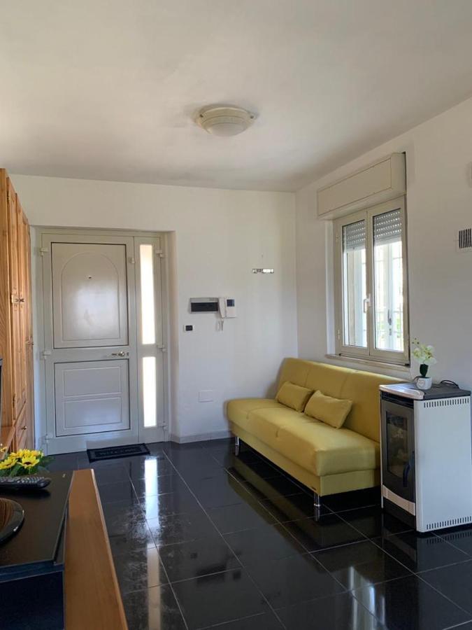 הוילה Fratta Todina Casa Civico22 מראה חיצוני תמונה